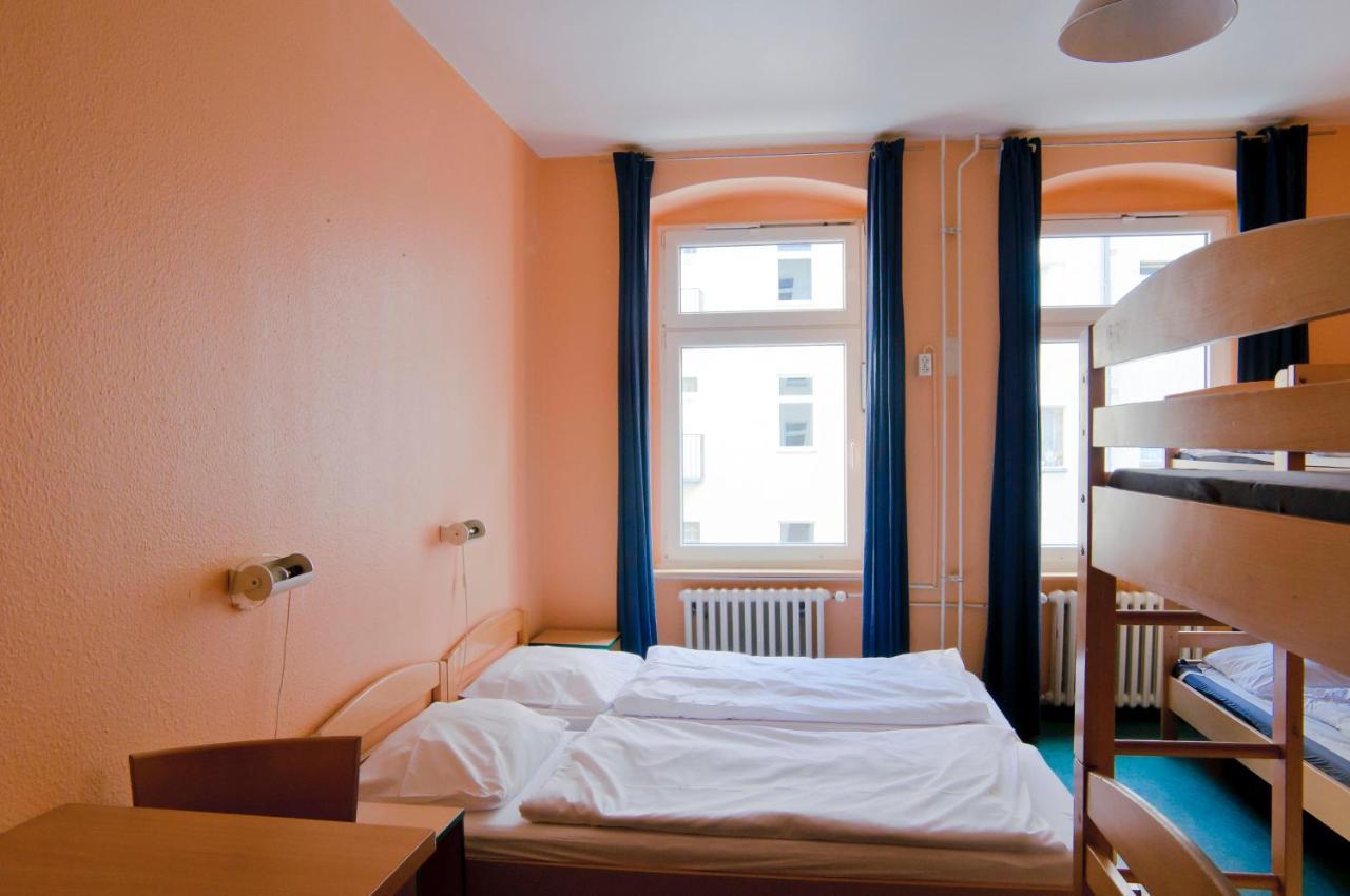Happy Hotel Берлин Экстерьер фото
