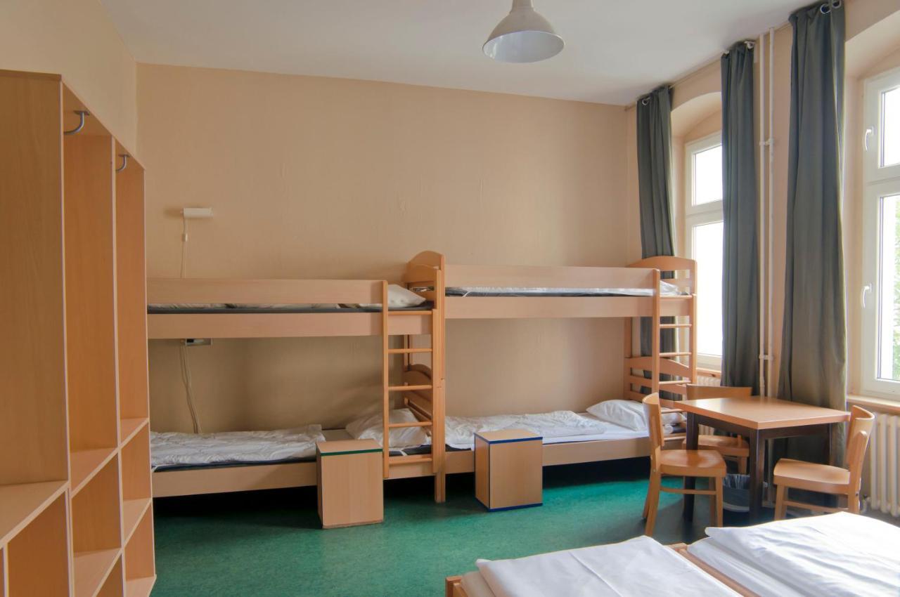 Happy Hotel Берлин Экстерьер фото