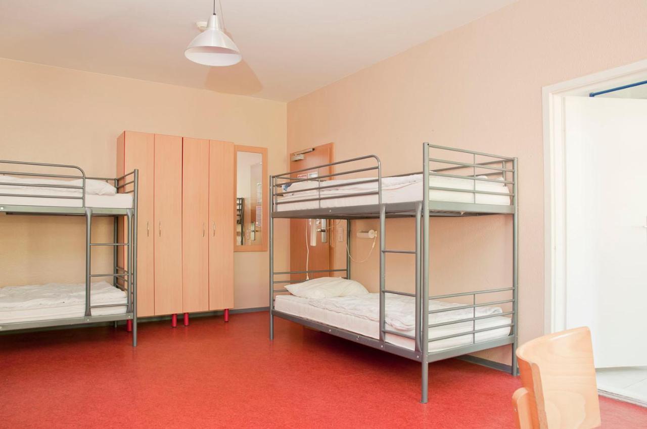 Happy Hotel Берлин Экстерьер фото