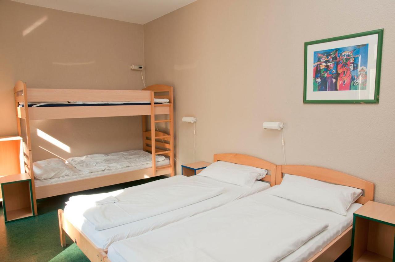Happy Hotel Берлин Экстерьер фото