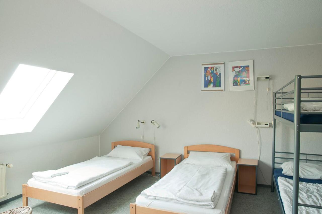 Happy Hotel Берлин Экстерьер фото